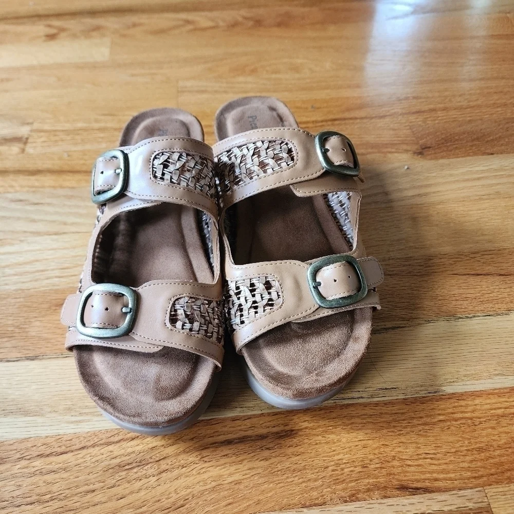 Pierre Dumas slip on cork straw sandals Size 8.5